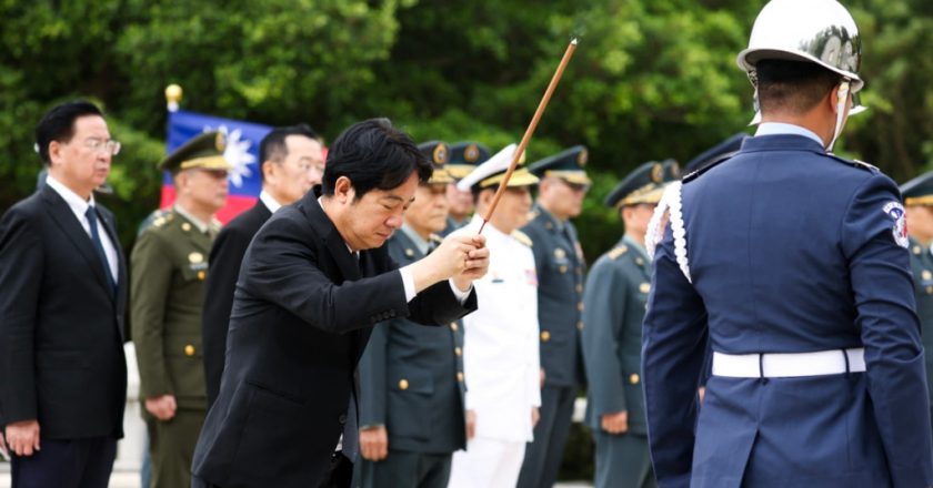 中國斥賴清德不紀念「光復節」意圖建構台獨史觀，學者：台灣主權未定有自己多元史觀