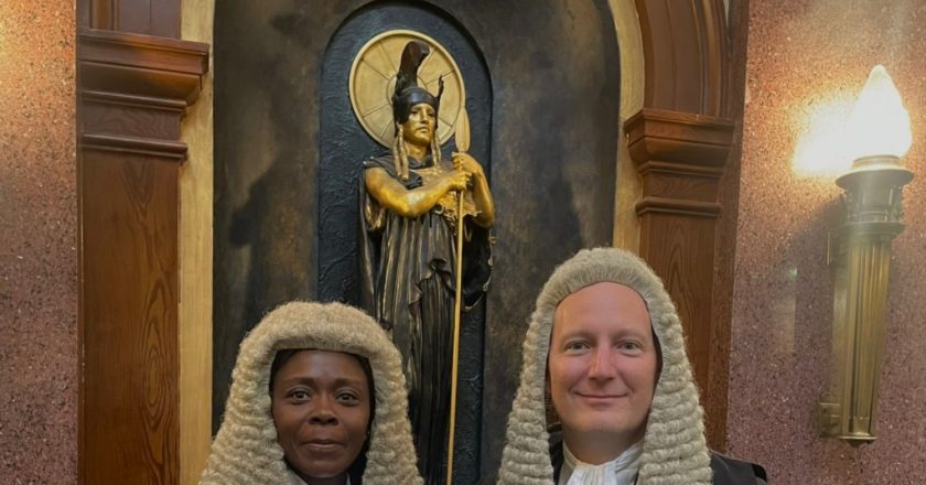 英大律師公會主席當面批評香港同行 指香港法治被行政專權取代