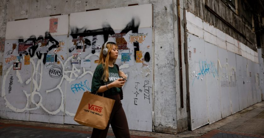 香港8月份零售總額及銷量連續雙跌，短期內改善不樂觀