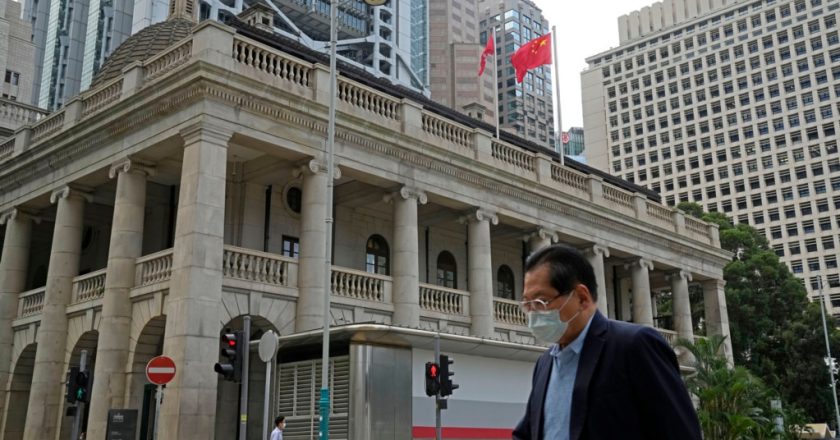 又一位英國法官不再續任香港終審法院非常任法官