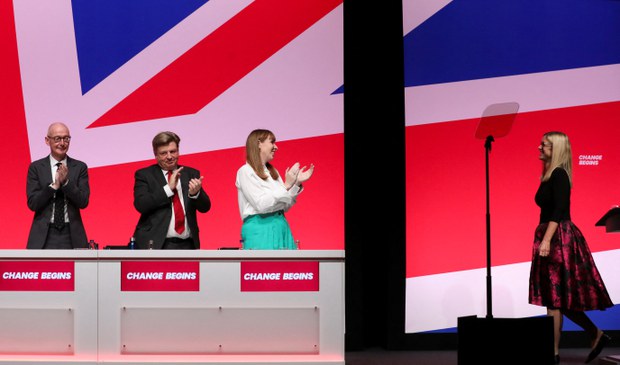 英國外交官韋斯特出席中使館\”十一\”招待會 上任前屢就中港人權發聲