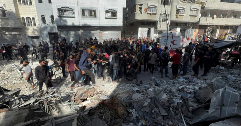 埃及总统建议加沙停火两天,释放四名人质