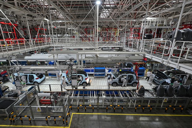 中國9月工業企業利潤大減27.1% 人大將再宣布刺激措施