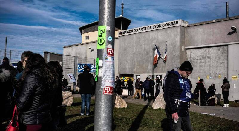 法國囚犯藏身獲釋獄友包包越獄 監獄局承認失職