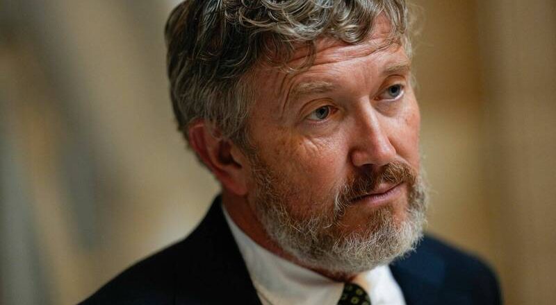 共和黨眾議員推動公開艾普斯坦文件 強調正義與資訊透明