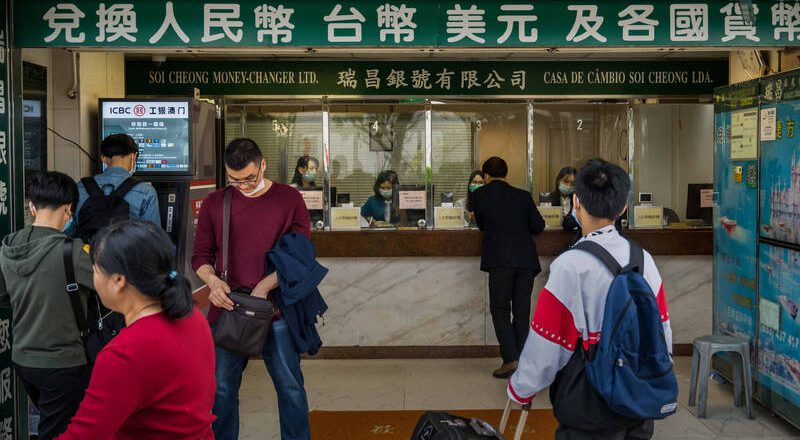 澳门连18年普发现金！当地人现身劝台湾：真的建议不要