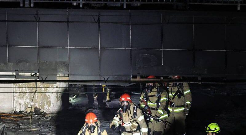 南韩大火酿1死66伤 消防员:疑与电动车有关