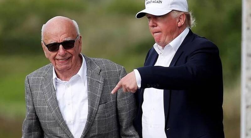 总统的签名模仿阴毛？川普正式控告《华尔街日报》诽谤