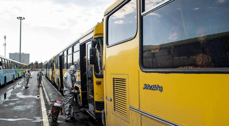 伊朗巴士翻覆 酿21死34伤惨剧