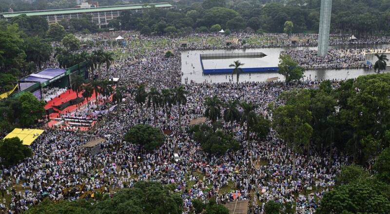 孟加拉大选拟提前 最大政党召集数十万支持者集会造势
