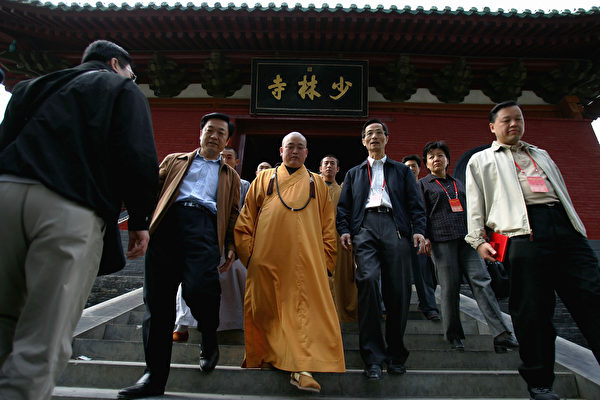 少林寺方丈释永信被曝带走调查 寺方回应惹疑