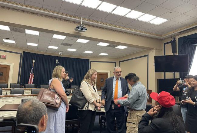 《向中共病毒索赔之路:一支巡游车队的跨洲记忆》(第三篇) 自由的回响——从弗吉尼亚到国会山再到纽约