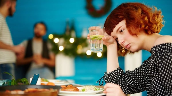 年末饭局，这几种情况能不去就不去